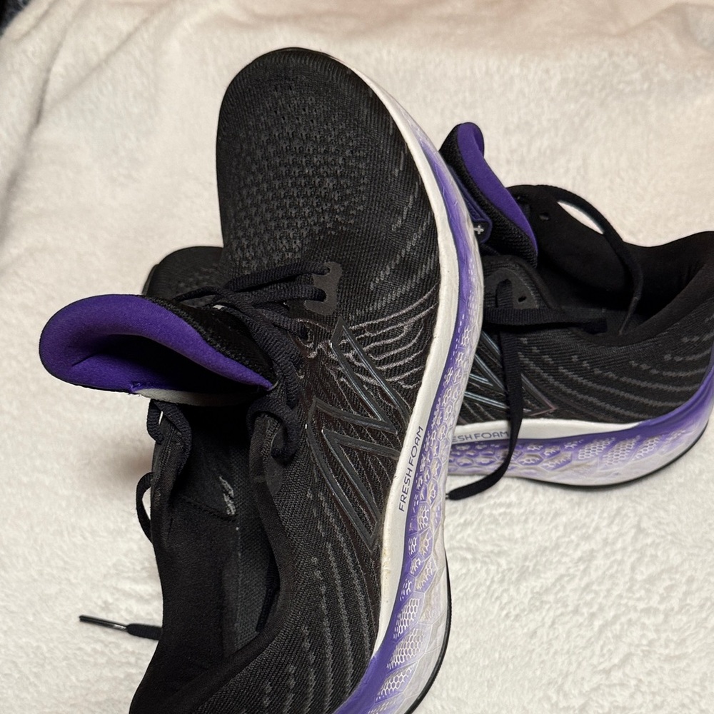New Balance Women's Black and Purple Athletic Shoes